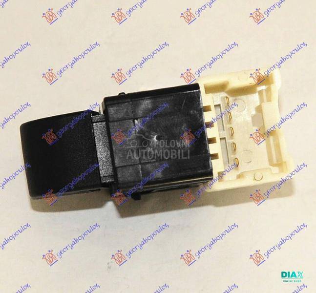 PREKIDAC U PREDNJIM VRATIMA (6