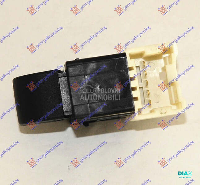 PREKIDAC U PREDNJIM VRATIMA (6