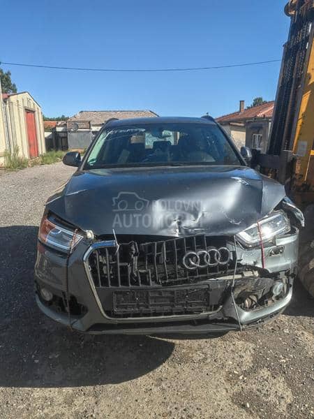 Audi Q3 -  kompletan auto u delovima