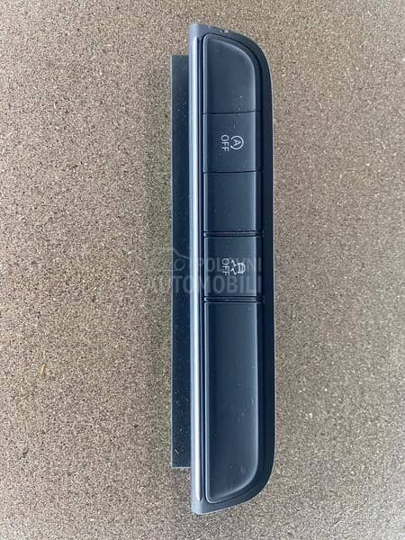 Audi Q3 -  kompletan auto u delovima