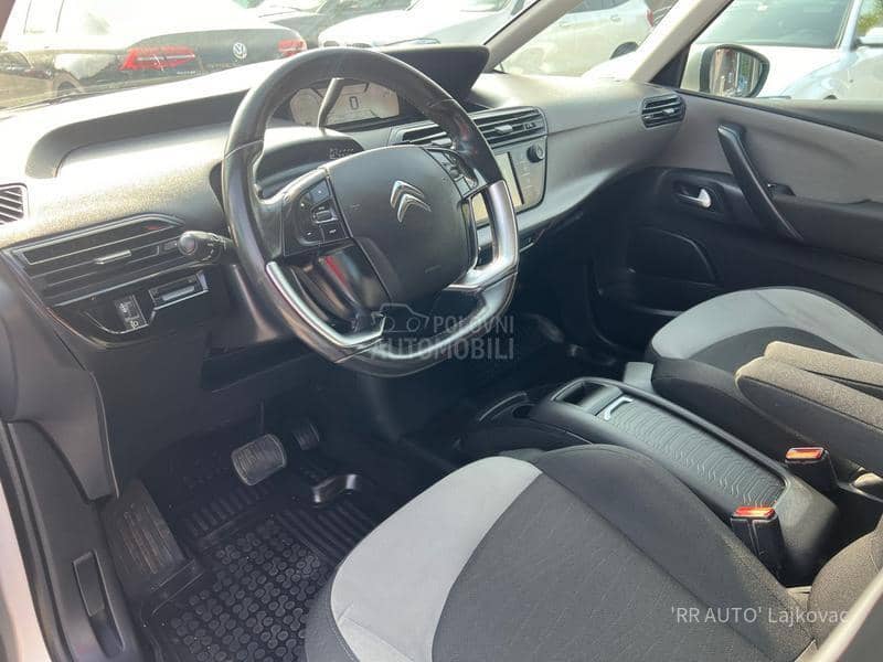 Citroen C4 Picasso 1.6 HDI   N A V I