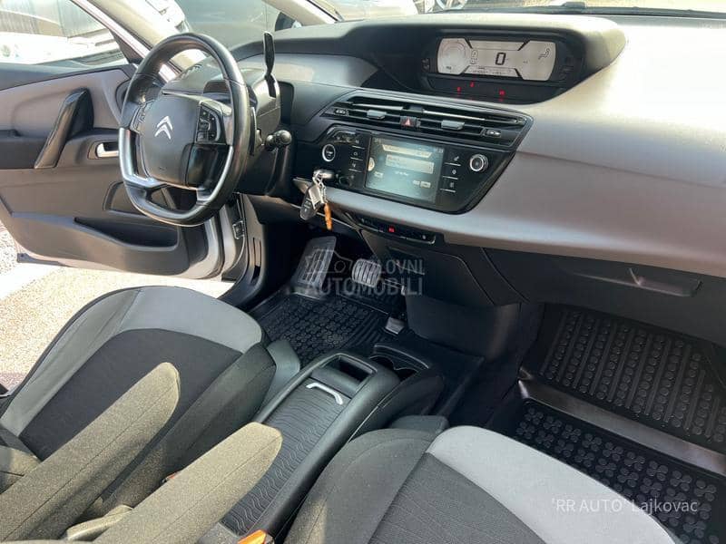 Citroen C4 Picasso 1.6 HDI   N A V I