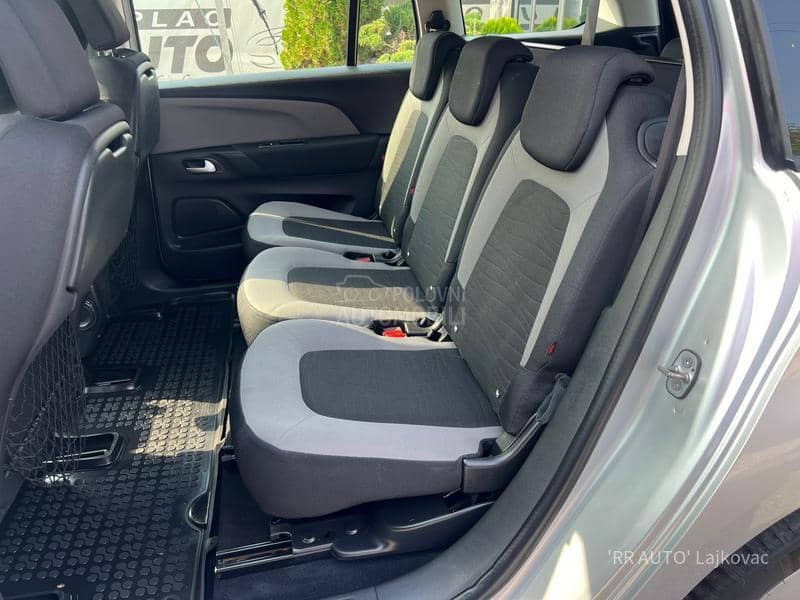 Citroen C4 Picasso 1.6 HDI   N A V I