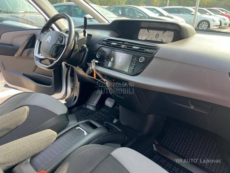 Citroen C4 Picasso 1.6 HDI   N A V I