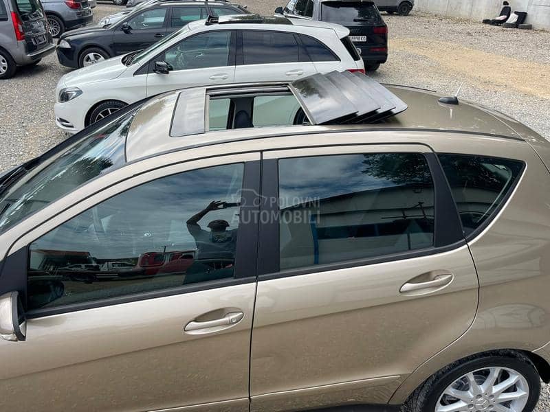 Mercedes Benz A 160 P anorama