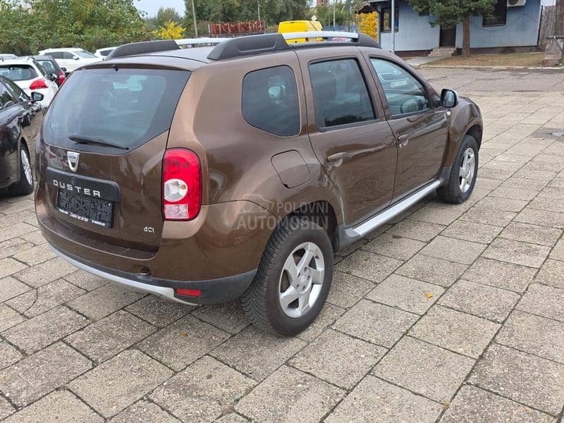 Dacia Duster 1.5dci 4x4 Dacia Duster 1.5dci 4x4