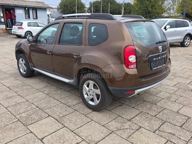 Dacia Duster 1.5dci 4x4 Dacia Duster 1.5dci 4x4