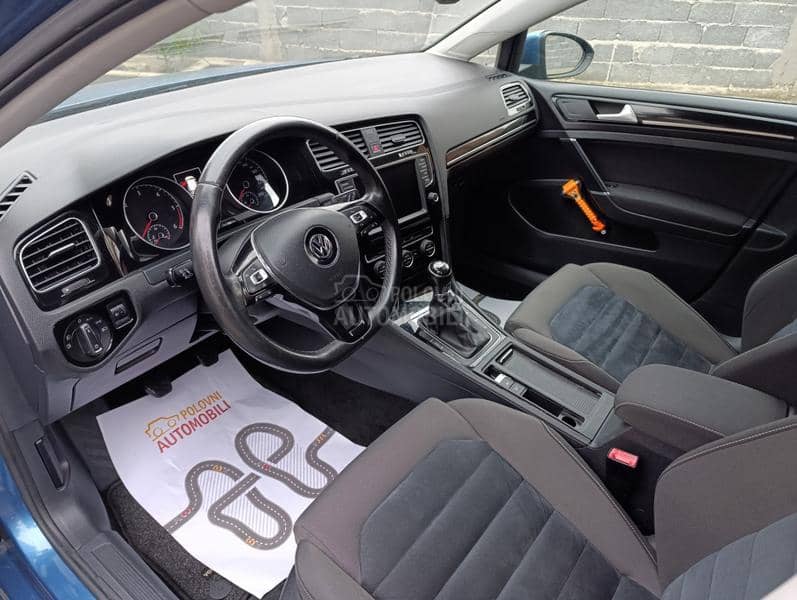 Volkswagen Golf 7 2,0 HIGHLINE
