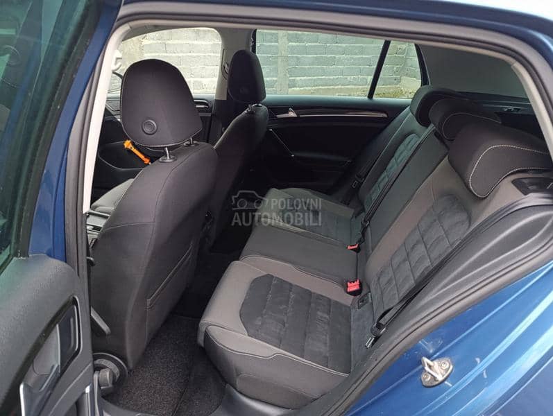 Volkswagen Golf 7 2,0 HIGHLINE