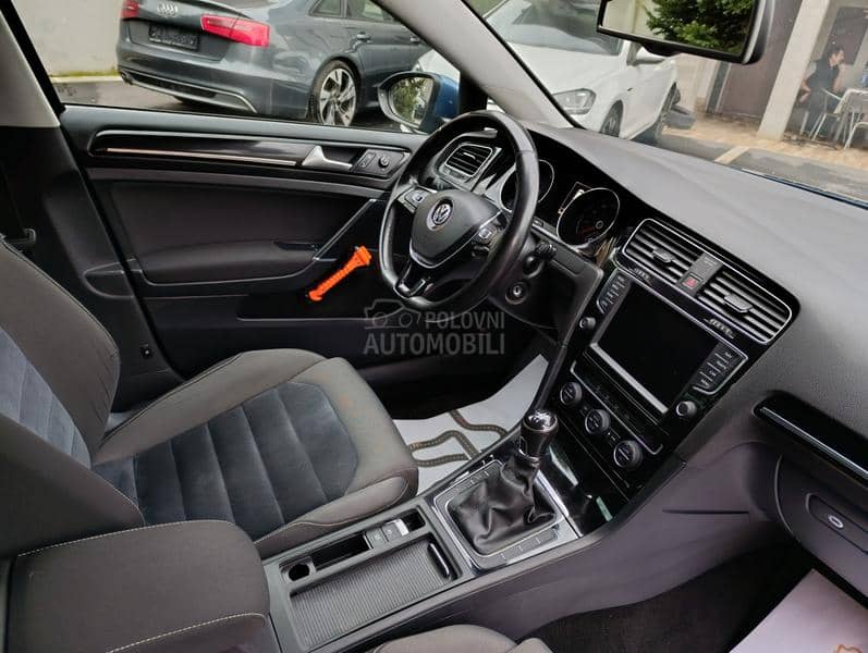 Volkswagen Golf 7 2,0 HIGHLINE