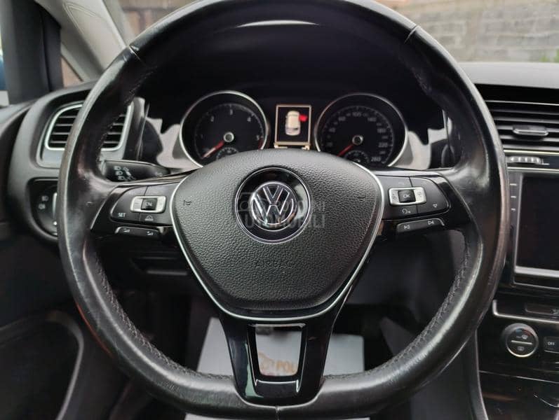 Volkswagen Golf 7 2,0 HIGHLINE
