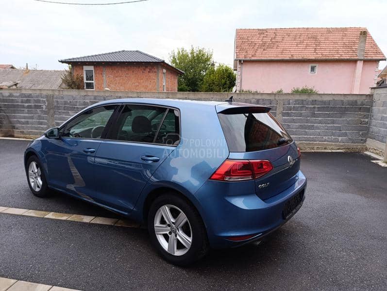 Volkswagen Golf 7 2,0 HIGHLINE