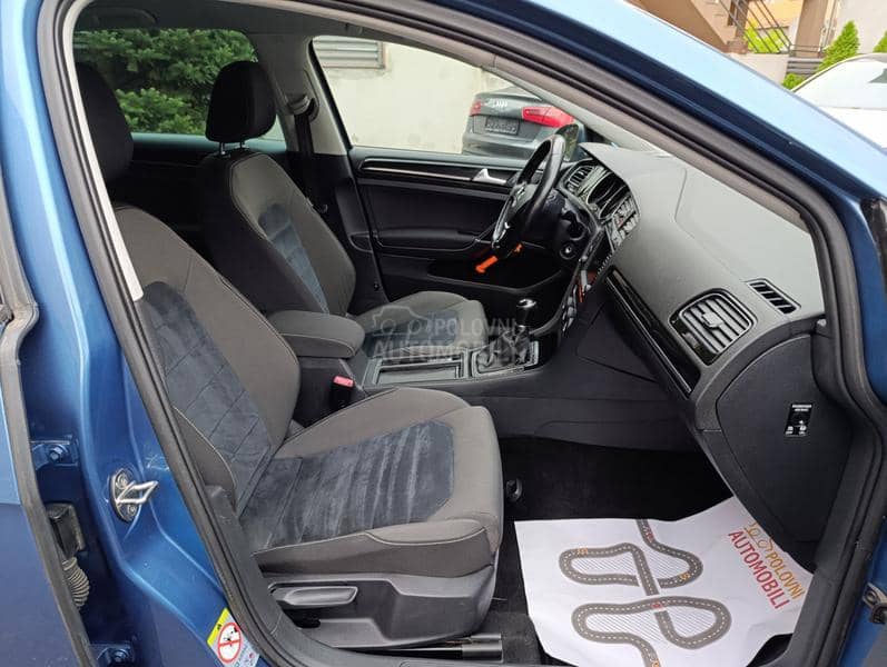 Volkswagen Golf 7 2,0 HIGHLINE