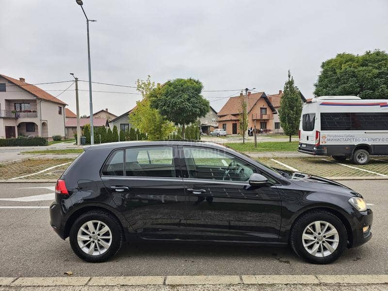 Volkswagen Golf 7 DSG / CH / T O P