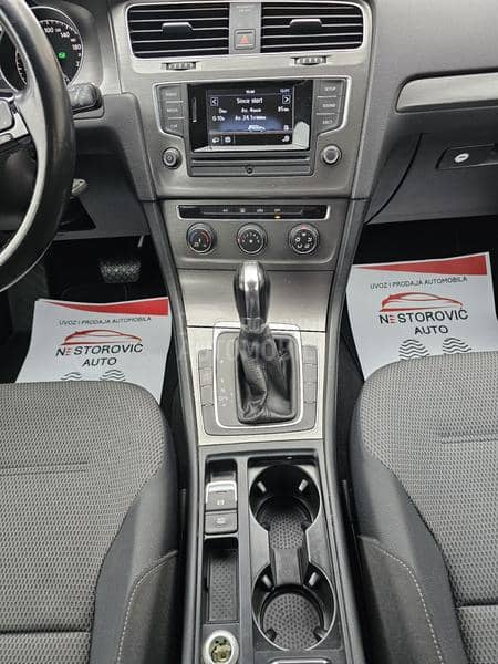 Volkswagen Golf 7 DSG / CH / T O P