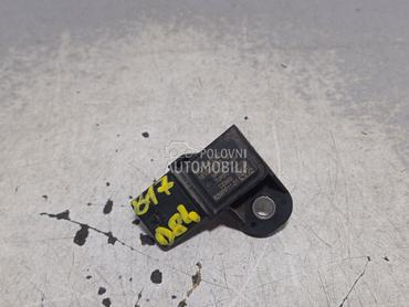 MAP SENZOR za Peugeot 3008