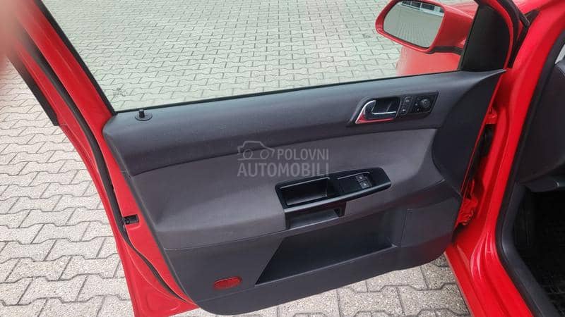 Volkswagen Polo 1.2i TRENDLINE