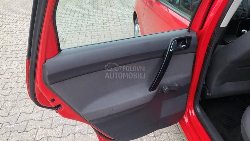 Volkswagen Polo 1.2i TRENDLINE
