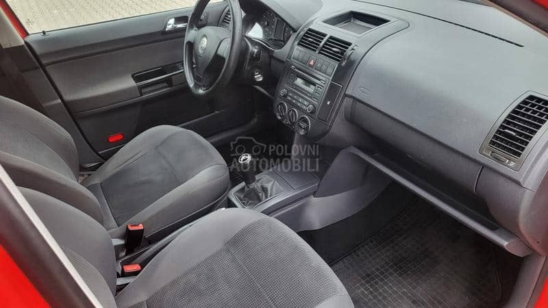 Volkswagen Polo 1.2i TRENDLINE