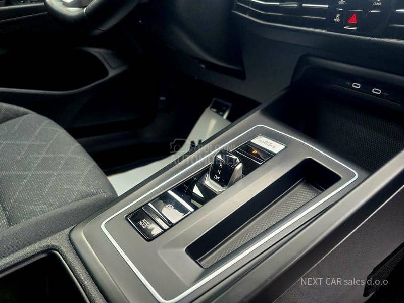 Volkswagen Golf 8 1.5 TSi Hybrid AUT.