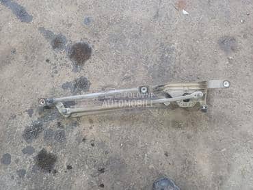 Ford Focus -  kompletan auto u delovima