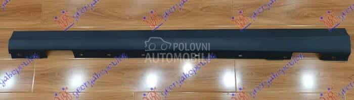 SAJTNA PLASTICNA Levo