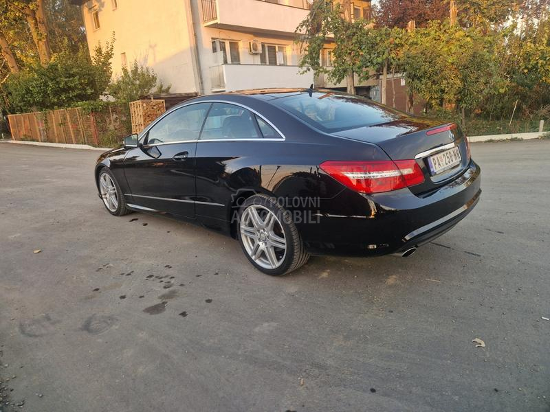 Mercedes Benz E 250 