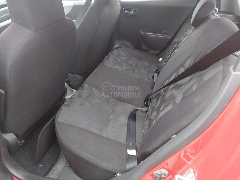 Suzuki Alto 1.0B FERARI CLIMA