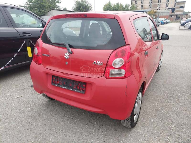 Suzuki Alto 1.0B FERARI CLIMA