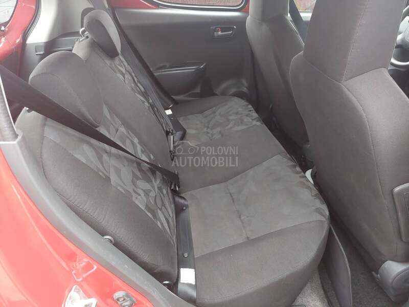 Suzuki Alto 1.0B FERARI CLIMA
