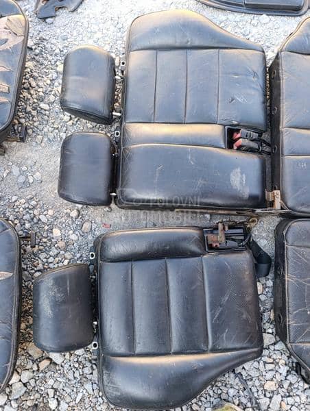 Kozna sedista, tapaciri 124