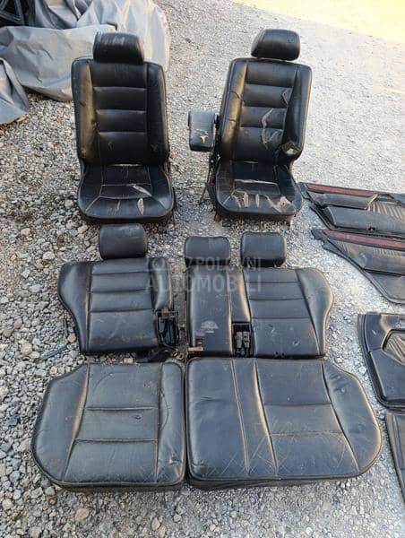 Kozna sedista, tapaciri 124