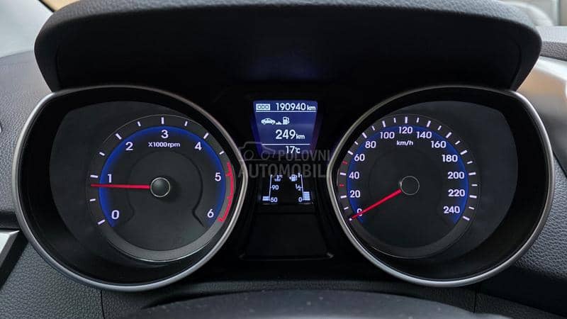 Hyundai i30 1.6 crdi