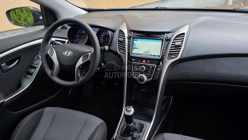 Hyundai i30 1.6 crdi