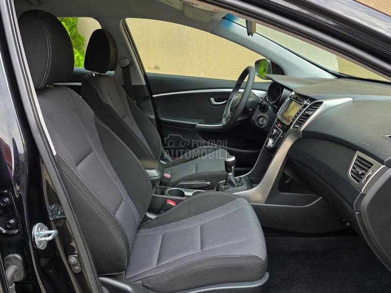 Hyundai i30 1.6 crdi