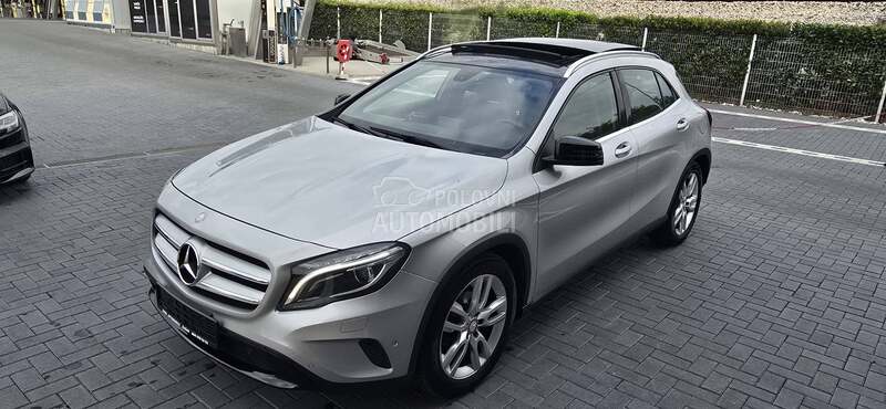 Mercedes Benz GLA 220 AMG/4M/PAN/o p i s
