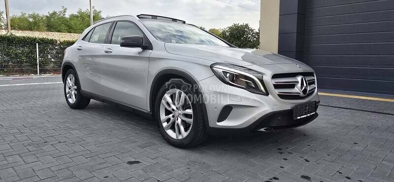 Mercedes Benz GLA 220 AMG/4M/PAN/o p i s