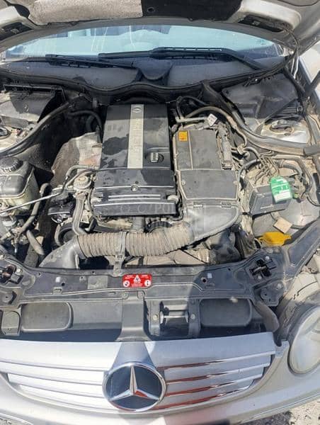 Delovi za Mercedes Benz CLK Klasa W209 2004. god.