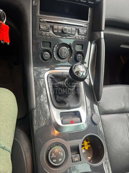 Peugeot 3008 2009. god. -  kompletan auto u delovima
