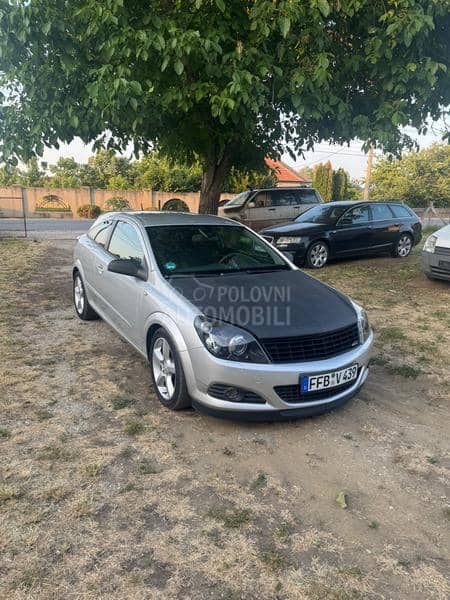 Opel Astra H 