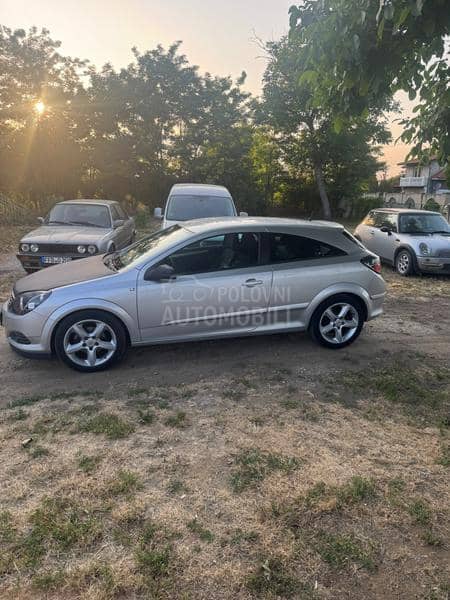 Opel Astra H 