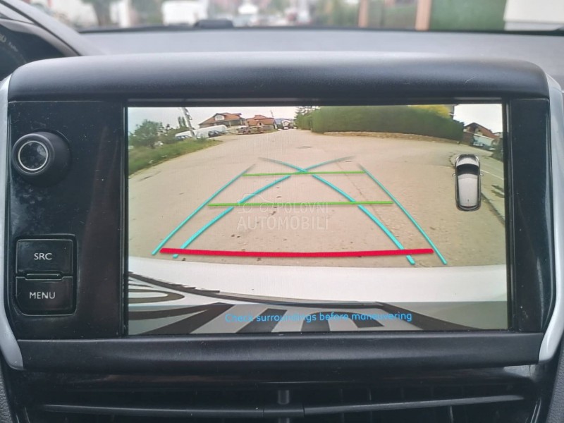 Peugeot 208 1.2i ACTIVE CH