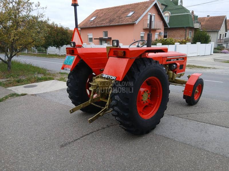 Zetor 6911