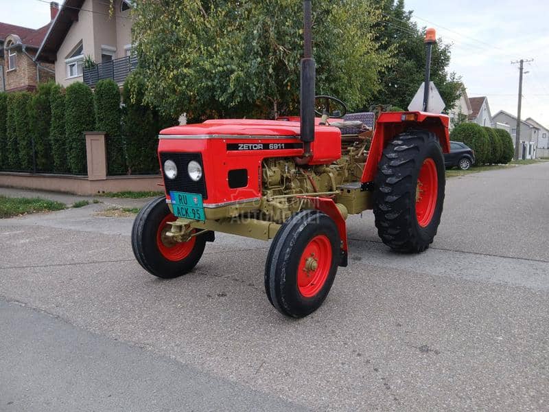 Zetor 6911