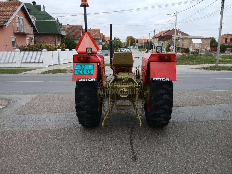 Zetor 6911