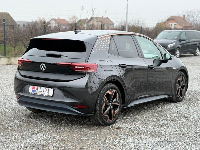 Volkswagen ID.3 Pro 1st.