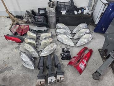 farovi stopovi i ostali delovi za Fiat Doblo, EVO, Grande Punto ...