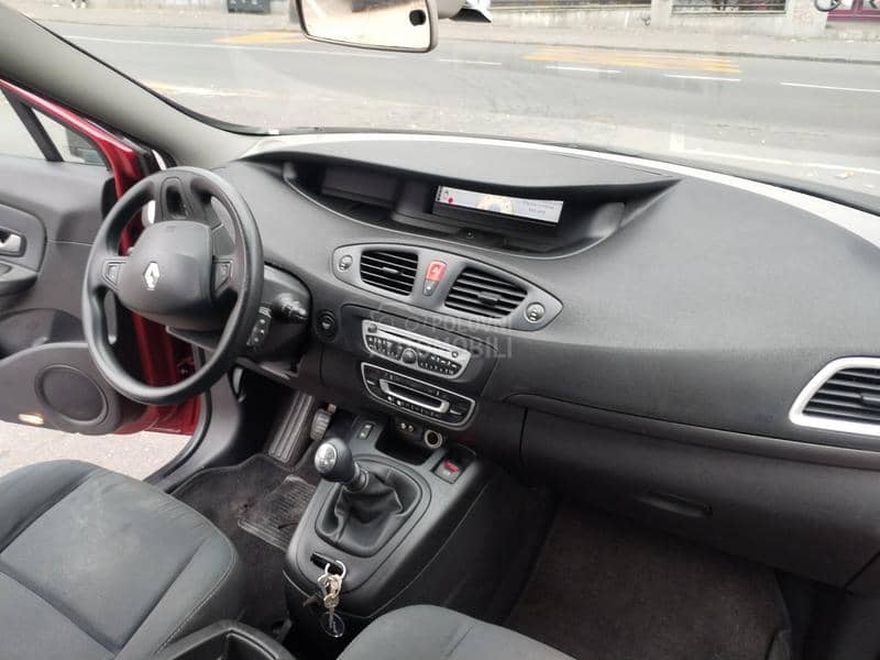 Renault Scenic 1.6