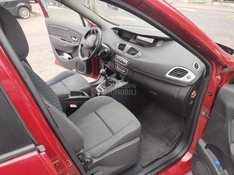 Renault Scenic 1.6