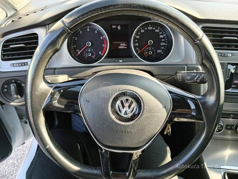 Volkswagen Golf 7 1.2 TSI
